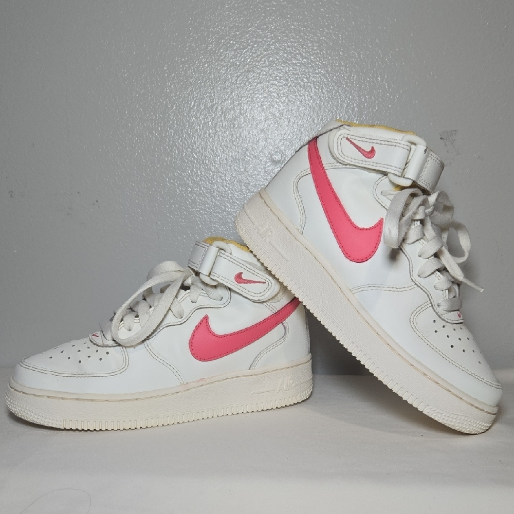 Nike Air  Force 1 Yellow and White Athletic Shoes